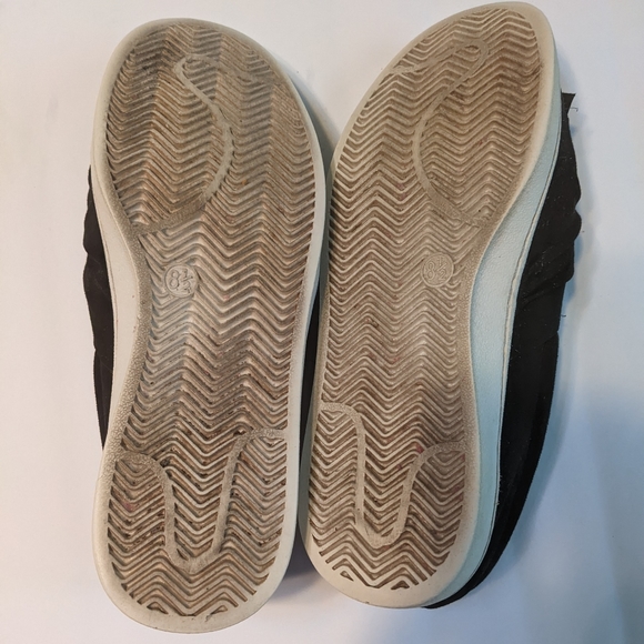 a new day Black Knot Suede Slip On 8.5 - Picture 5 of 5